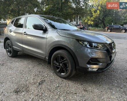 Серый Ниссан Кашкай, объемом двигателя 2 л и пробегом 50 тыс. км за 22500 $, фото 6 на Automoto.ua