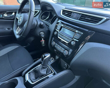 Серый Ниссан Кашкай, объемом двигателя 1.6 л и пробегом 45 тыс. км за 19900 $, фото 30 на Automoto.ua