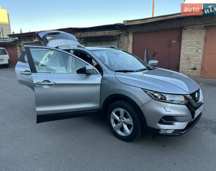 Серый Ниссан Кашкай, объемом двигателя 1.6 л и пробегом 45 тыс. км за 19900 $, фото 6 на Automoto.ua
