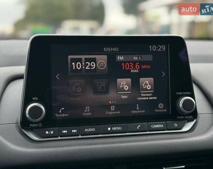 Сірий Ніссан Кашкай, об'ємом двигуна 1.33 л та пробігом 56 тис. км за 21990 $, фото 26 на Automoto.ua