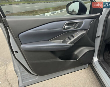 Сірий Ніссан Кашкай, об'ємом двигуна 1.33 л та пробігом 8 тис. км за 30499 $, фото 19 на Automoto.ua