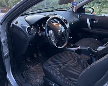 Серый Ниссан Кашкай, объемом двигателя 1.5 л и пробегом 270 тыс. км за 7200 $, фото 7 на Automoto.ua