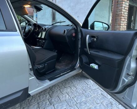 Серый Ниссан Кашкай, объемом двигателя 1.5 л и пробегом 270 тыс. км за 7200 $, фото 11 на Automoto.ua