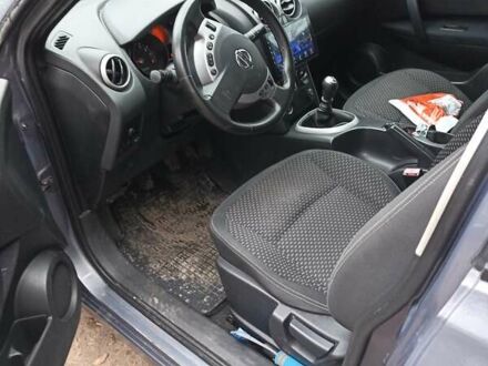 Серый Ниссан Кашкай, объемом двигателя 2 л и пробегом 200 тыс. км за 7700 $, фото 1 на Automoto.ua