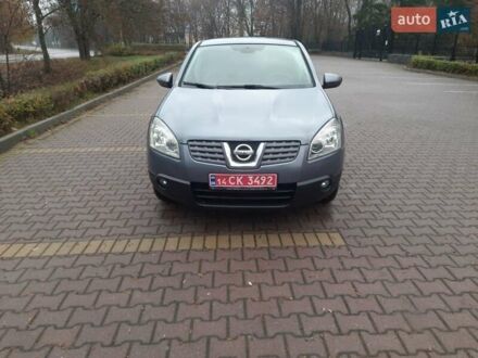 Серый Ниссан Кашкай, объемом двигателя 1.6 л и пробегом 241 тыс. км за 7850 $, фото 1 на Automoto.ua