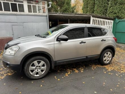 Серый Ниссан Кашкай, объемом двигателя 1.5 л и пробегом 227 тыс. км за 8350 $, фото 1 на Automoto.ua