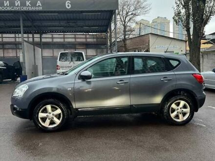 Сірий Ніссан Кашкай, об'ємом двигуна 1.6 л та пробігом 62 тис. км за 7500 $, фото 1 на Automoto.ua