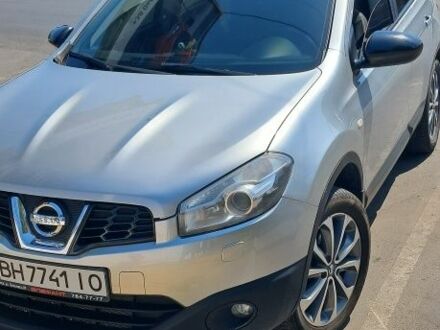 Серый Ниссан Кашкай, объемом двигателя 2 л и пробегом 156 тыс. км за 10700 $, фото 1 на Automoto.ua