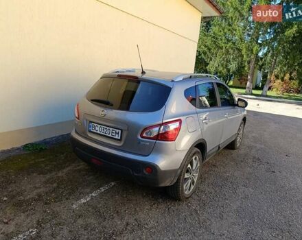 Серый Ниссан Кашкай, объемом двигателя 1.5 л и пробегом 256 тыс. км за 9300 $, фото 1 на Automoto.ua