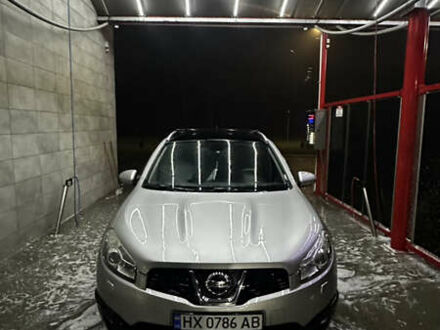Серый Ниссан Кашкай, объемом двигателя 1.46 л и пробегом 275 тыс. км за 11500 $, фото 1 на Automoto.ua