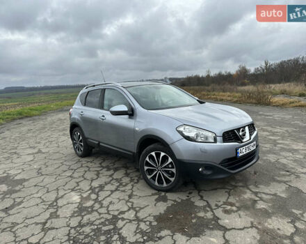 Серый Ниссан Кашкай, объемом двигателя 1.5 л и пробегом 260 тыс. км за 8950 $, фото 1 на Automoto.ua