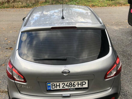 Серый Ниссан Кашкай, объемом двигателя 2 л и пробегом 222 тыс. км за 9707 $, фото 1 на Automoto.ua
