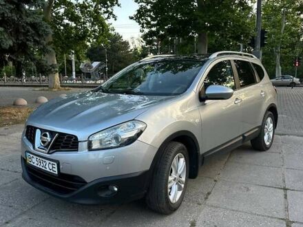 Сірий Ніссан Кашкай, об'ємом двигуна 2 л та пробігом 193 тис. км за 10500 $, фото 1 на Automoto.ua