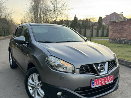 Серый Ниссан Кашкай, объемом двигателя 2 л и пробегом 242 тыс. км за 12550 $, фото 1 на Automoto.ua