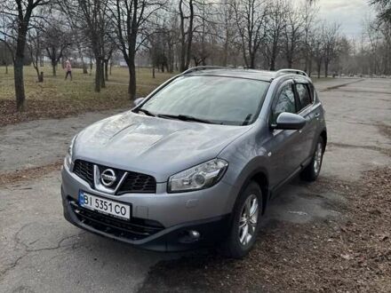 Ниссан Кашкай 2011 в Горишние Плавни (Комсомольск) на Automoto.ua Серый Ниссан Кашкай, объемом двигателя 2 л и пробегом 187 тыс. км за 11200 $, фото 1 на Automoto.ua