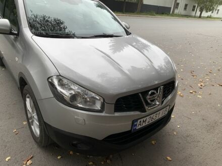 Серый Ниссан Кашкай, объемом двигателя 1.6 л и пробегом 240 тыс. км за 8800 $, фото 1 на Automoto.ua