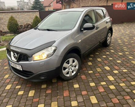 Серый Ниссан Кашкай, объемом двигателя 2 л и пробегом 142 тыс. км за 9750 $, фото 1 на Automoto.ua