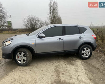 Сірий Ніссан Кашкай, об'ємом двигуна 2 л та пробігом 290 тис. км за 14000 $, фото 1 на Automoto.ua
