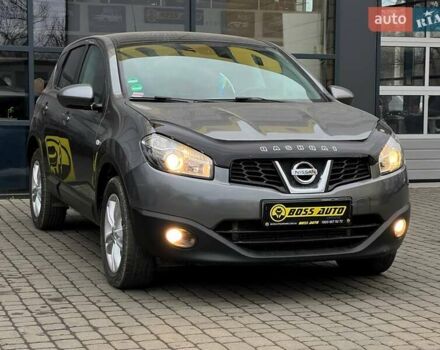 Серый Ниссан Кашкай, объемом двигателя 2 л и пробегом 260 тыс. км за 11500 $, фото 1 на Automoto.ua