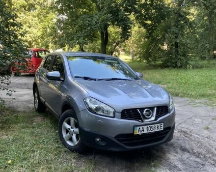 Сірий Ніссан Кашкай, об'ємом двигуна 2 л та пробігом 134 тис. км за 10700 $, фото 1 на Automoto.ua