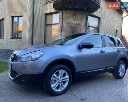 Сірий Ніссан Кашкай, об'ємом двигуна 2 л та пробігом 142 тис. км за 11800 $, фото 1 на Automoto.ua