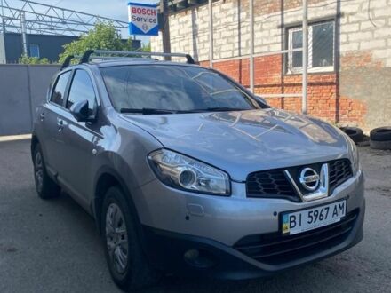 Ніссан Кашкай 2012 у Лубнах на Automoto.ua Сірий Ніссан Кашкай, об'ємом двигуна 2 л та пробігом 130 тис. км за 12800 $, фото 1 на Automoto.ua