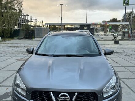 Серый Ниссан Кашкай, объемом двигателя 1.6 л и пробегом 234 тыс. км за 11400 $, фото 1 на Automoto.ua