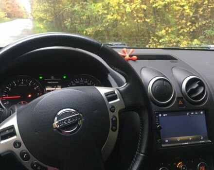 Серый Ниссан Кашкай, объемом двигателя 2 л и пробегом 250 тыс. км за 251 $, фото 1 на Automoto.ua