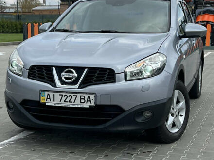 Серый Ниссан Кашкай, объемом двигателя 1.6 л и пробегом 103 тыс. км за 11700 $, фото 1 на Automoto.ua