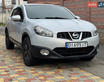 Серый Ниссан Кашкай, объемом двигателя 2 л и пробегом 160 тыс. км за 7800 $, фото 1 на Automoto.ua