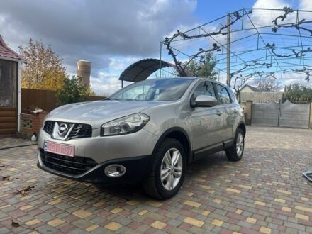 Сірий Ніссан Кашкай, об'ємом двигуна 1.5 л та пробігом 221 тис. км за 10299 $, фото 1 на Automoto.ua