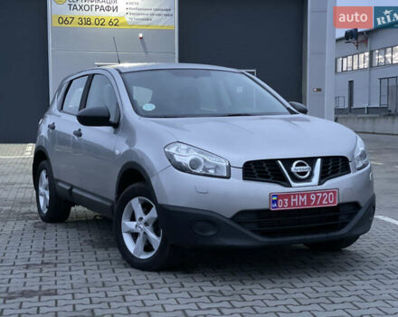 Сірий Ніссан Кашкай, об'ємом двигуна 1.5 л та пробігом 225 тис. км за 10499 $, фото 1 на Automoto.ua