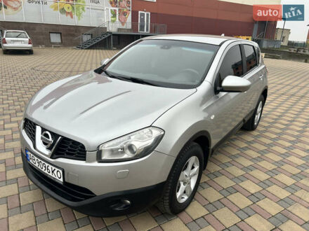 Серый Ниссан Кашкай, объемом двигателя 1.6 л и пробегом 298 тыс. км за 9600 $, фото 1 на Automoto.ua