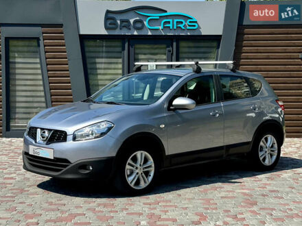 Сірий Ніссан Кашкай, об'ємом двигуна 1.6 л та пробігом 200 тис. км за 9999 $, фото 1 на Automoto.ua
