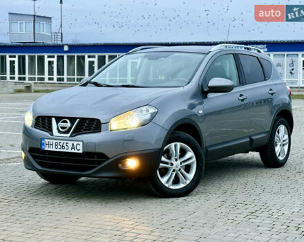 Серый Ниссан Кашкай, объемом двигателя 1.6 л и пробегом 169 тыс. км за 11900 $, фото 1 на Automoto.ua
