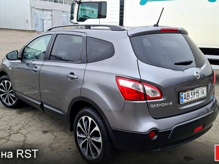 Серый Ниссан Кашкай, объемом двигателя 1.6 л и пробегом 196 тыс. км за 12000 $, фото 1 на Automoto.ua
