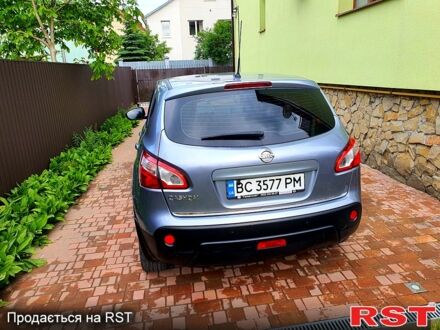 Серый Ниссан Кашкай, объемом двигателя 1.6 л и пробегом 158 тыс. км за 10000 $, фото 1 на Automoto.ua