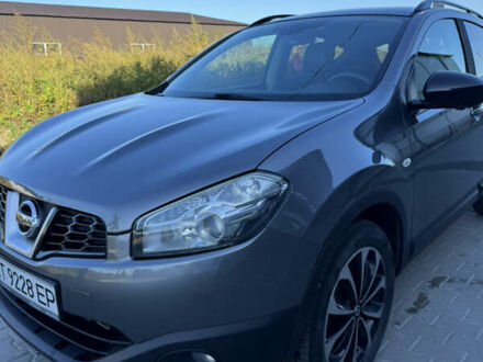 Серый Ниссан Кашкай, объемом двигателя 1.6 л и пробегом 224 тыс. км за 10900 $, фото 1 на Automoto.ua