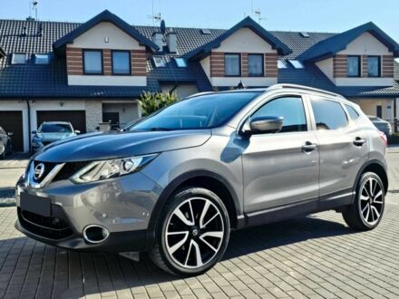 Ниссан Кашкай 2015 в Львове на Automoto.ua Серый Ниссан Кашкай, объемом двигателя 1.2 л и пробегом 77 тыс. км за 7500 $, фото 1 на Automoto.ua