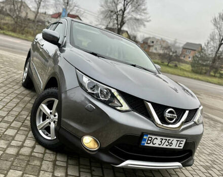 Сірий Ніссан Кашкай, об'ємом двигуна 1.2 л та пробігом 81 тис. км за 11600 $, фото 1 на Automoto.ua