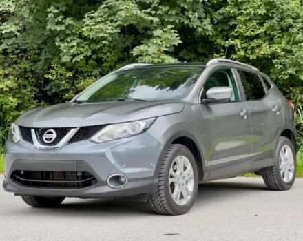 Серый Ниссан Кашкай, объемом двигателя 1.6 л и пробегом 75 тыс. км за 8900 $, фото 1 на Automoto.ua