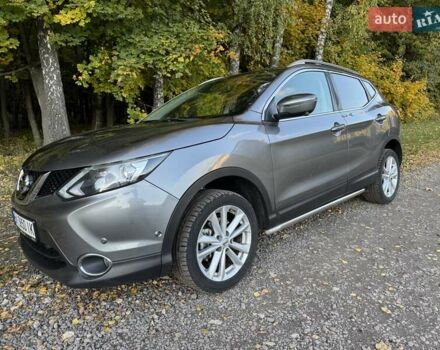 Сірий Ніссан Кашкай, об'ємом двигуна 1.5 л та пробігом 230 тис. км за 17000 $, фото 1 на Automoto.ua