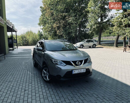 Серый Ниссан Кашкай, объемом двигателя 1.6 л и пробегом 216 тыс. км за 15900 $, фото 1 на Automoto.ua