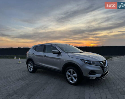 Сірий Ніссан Кашкай, об'ємом двигуна 1.6 л та пробігом 167 тис. км за 17300 $, фото 1 на Automoto.ua