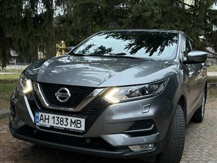 Серый Ниссан Кашкай, объемом двигателя 2 л и пробегом 120 тыс. км за 19000 $, фото 1 на Automoto.ua