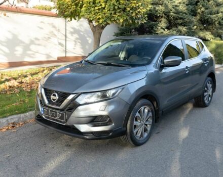 Серый Ниссан Кашкай, объемом двигателя 1.6 л и пробегом 189 тыс. км за 18900 $, фото 1 на Automoto.ua