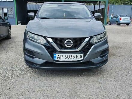 Серый Ниссан Кашкай, объемом двигателя 1.2 л и пробегом 35 тыс. км за 16000 $, фото 1 на Automoto.ua