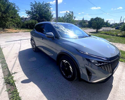 Сірий Ніссан Кашкай, об'ємом двигуна 1.3 л та пробігом 8 тис. км за 31000 $, фото 1 на Automoto.ua