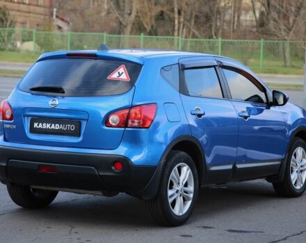 Синий Ниссан Кашкай, объемом двигателя 1.6 л и пробегом 169 тыс. км за 7500 $, фото 4 на Automoto.ua