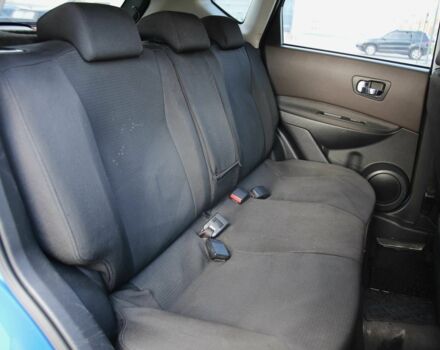 Синий Ниссан Кашкай, объемом двигателя 1.6 л и пробегом 169 тыс. км за 7500 $, фото 7 на Automoto.ua